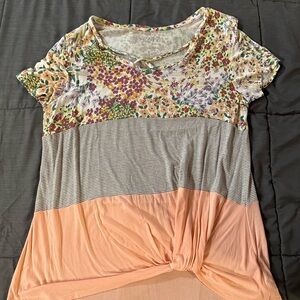 Floral Peach & Gray Striped Knot-Front Short Sleeve Tee